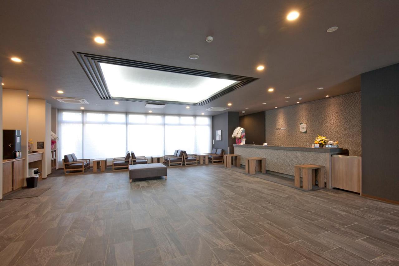 山形南大学医院前露樱酒店 山形市 外观 照片